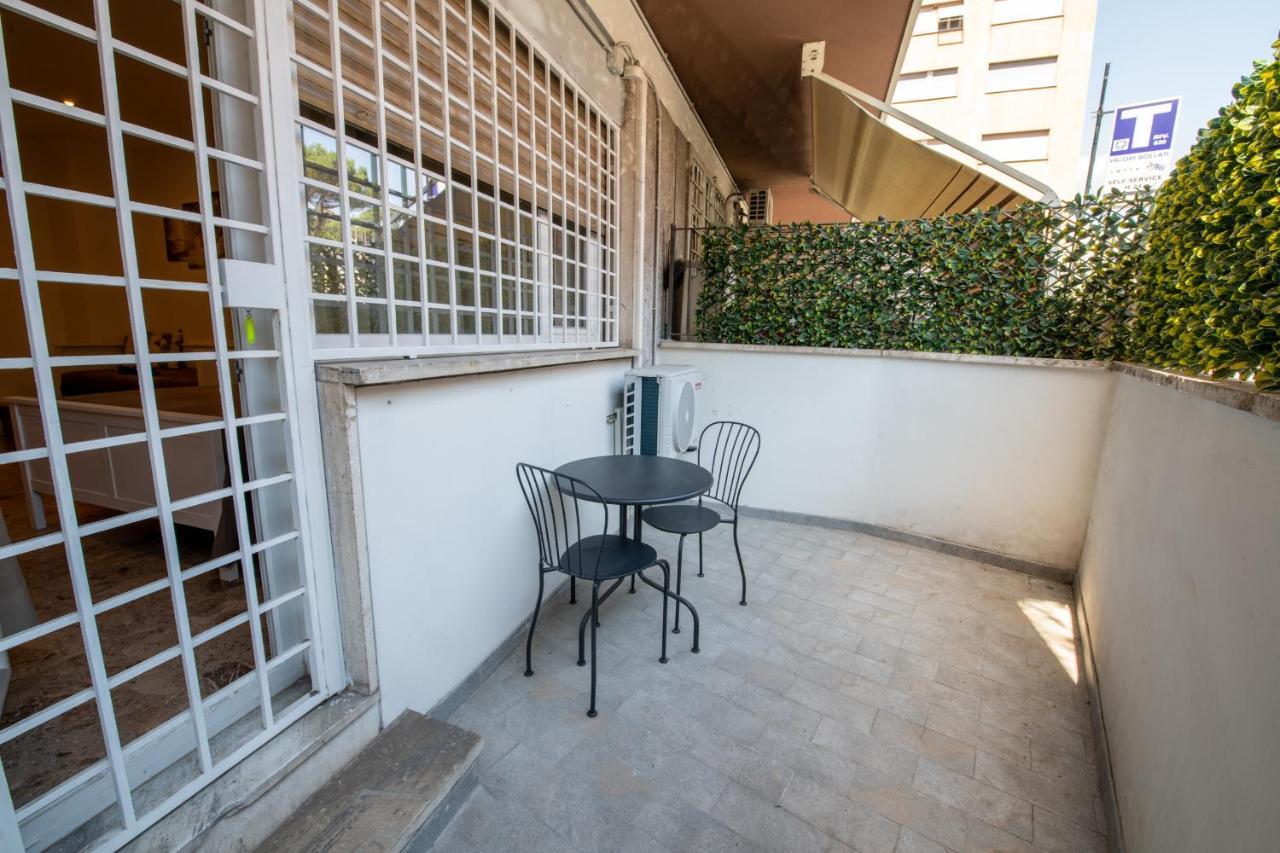 Casa Rosa Beige e Blu Roma Exterior foto